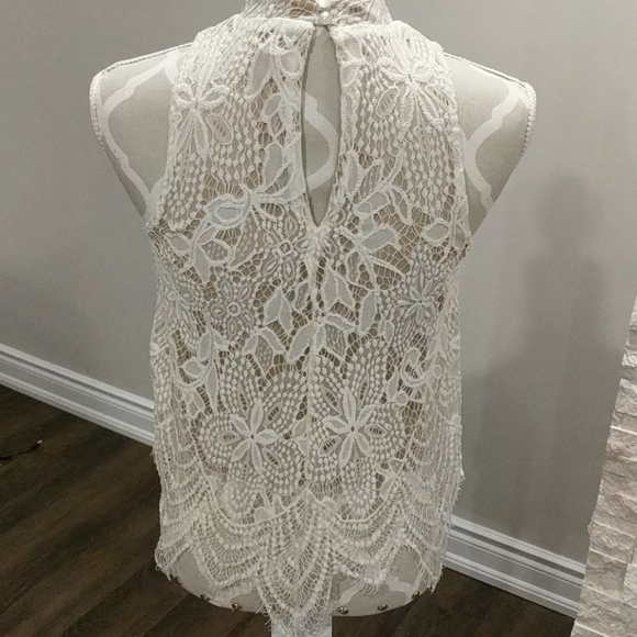 Love, fire Nordstrom halter style lace top - Picture 3 of 8